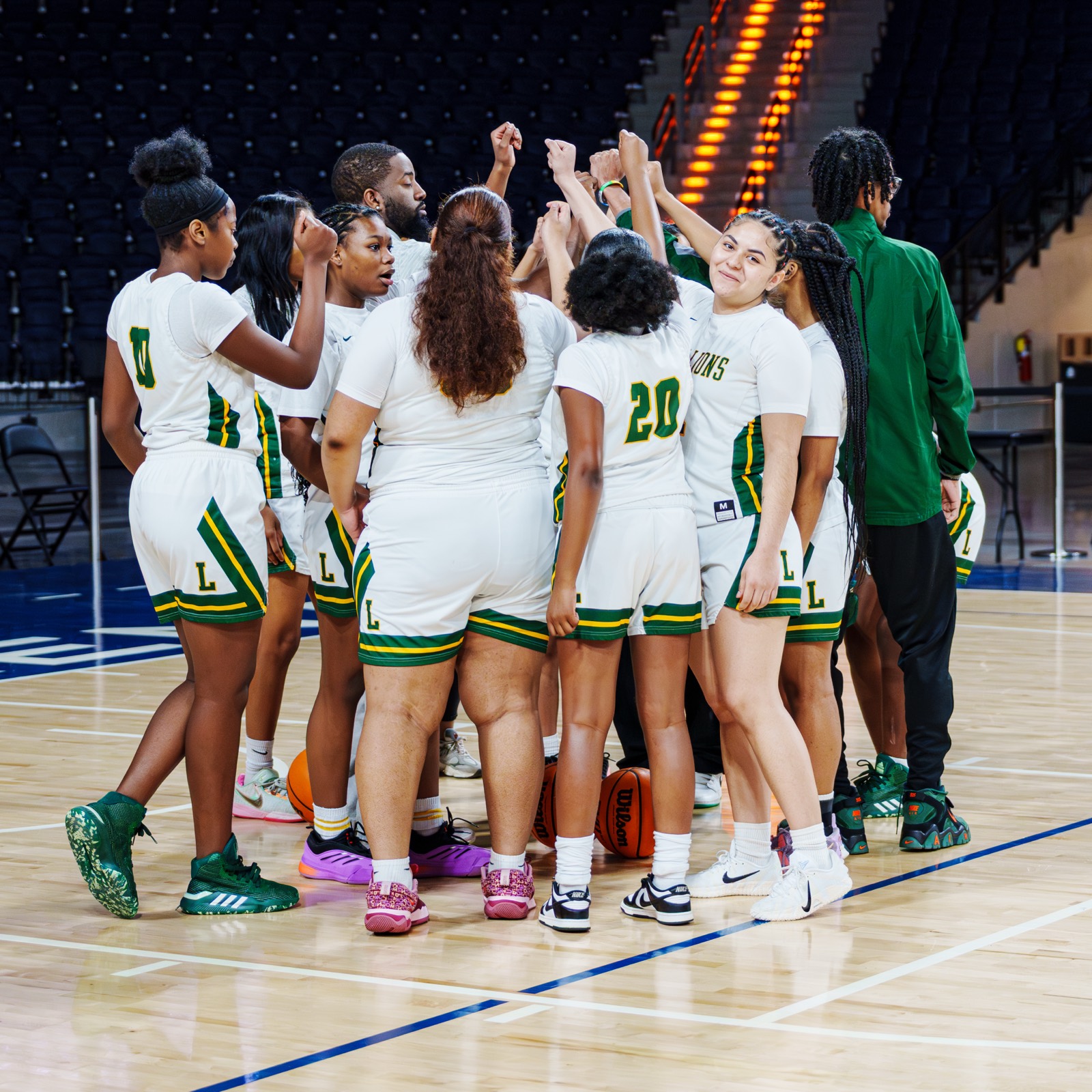 Basketball — AJIV Photography